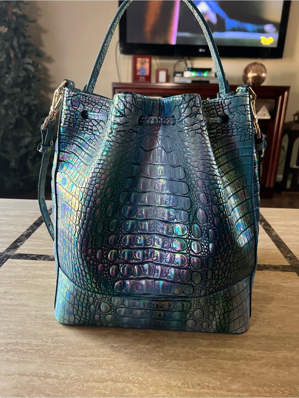 BRAHMIN MARLOWE BLUE TOPAZ CROCO EMBS LEATHER BUCKET SHOULDER BAG - Picture 6 of 9